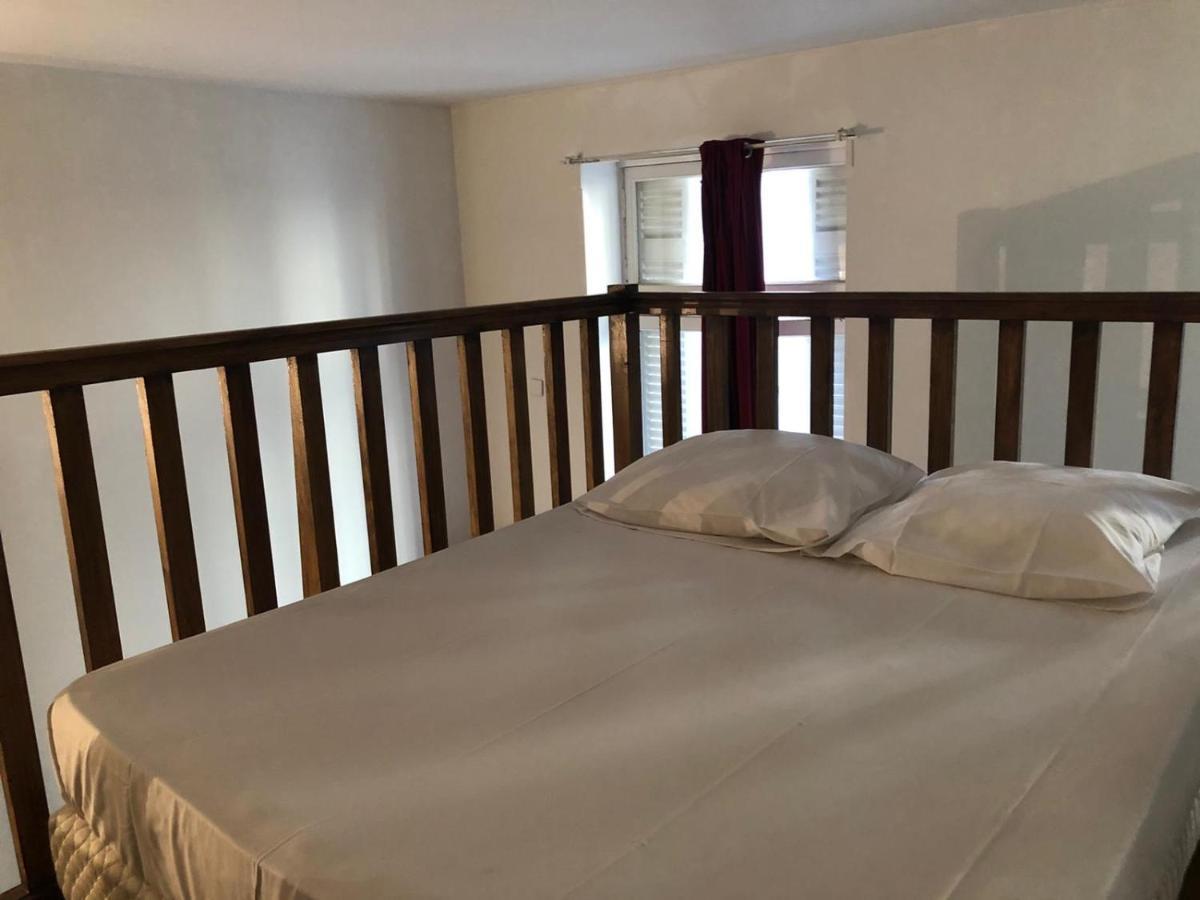 Cosy Appartement In Old City Center Бордо Екстериор снимка