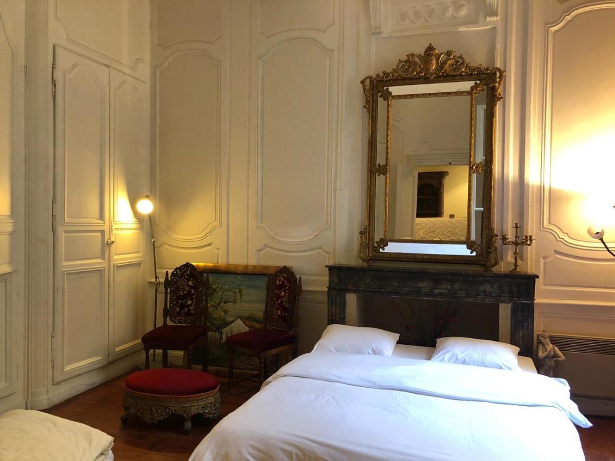 Cosy Appartement In Old City Center Бордо Екстериор снимка