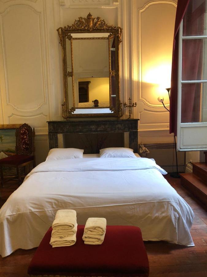 Cosy Appartement In Old City Center Бордо Екстериор снимка
